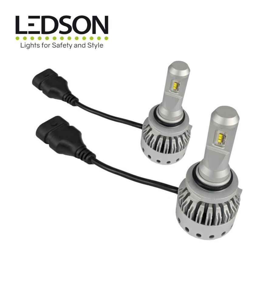 Ledson HB4 headlight bulb Xteme Focus led HB4 9006  - 1