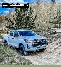 Lazer grille-inbouwset Toyota Hilux (2021+) Triple R-750  - 12