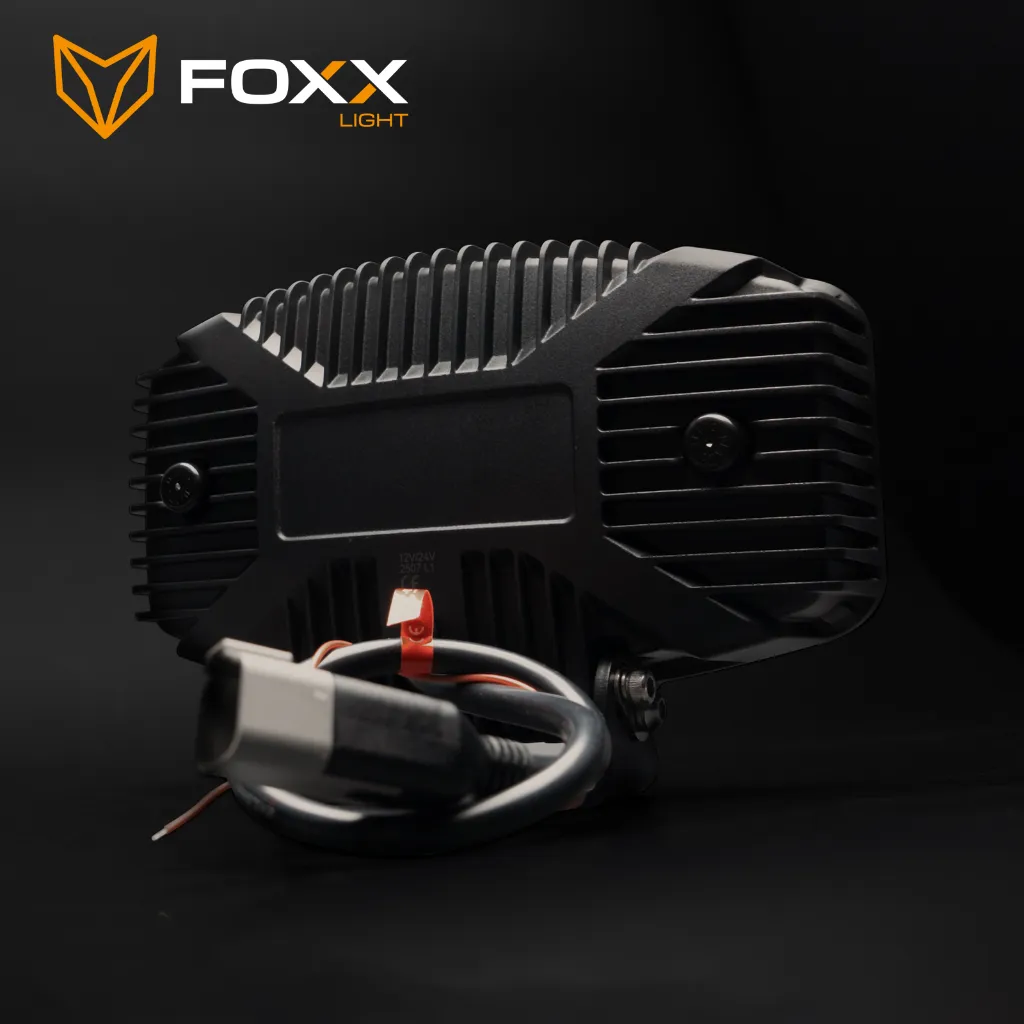 foxxlight-titan-09-logo.webp