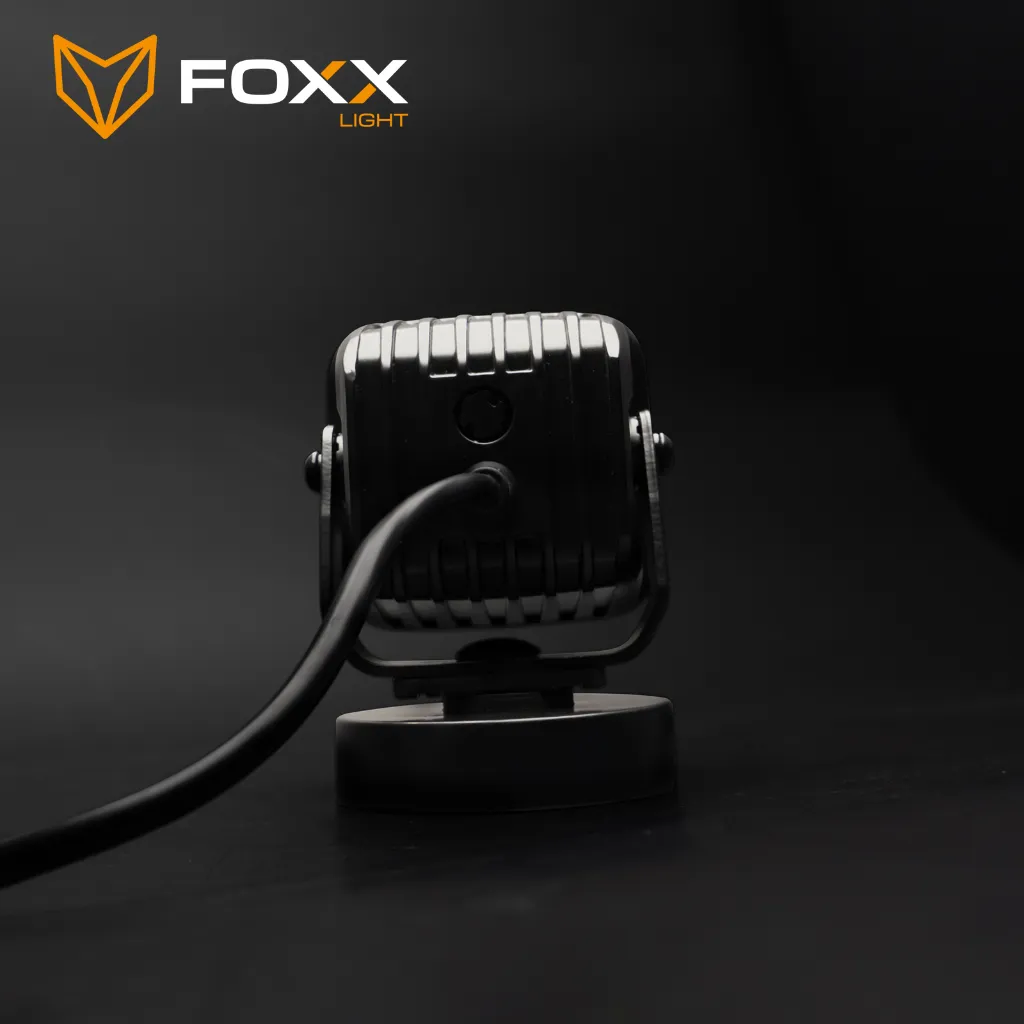 foxxlight-raptor-r-10-logo.webp